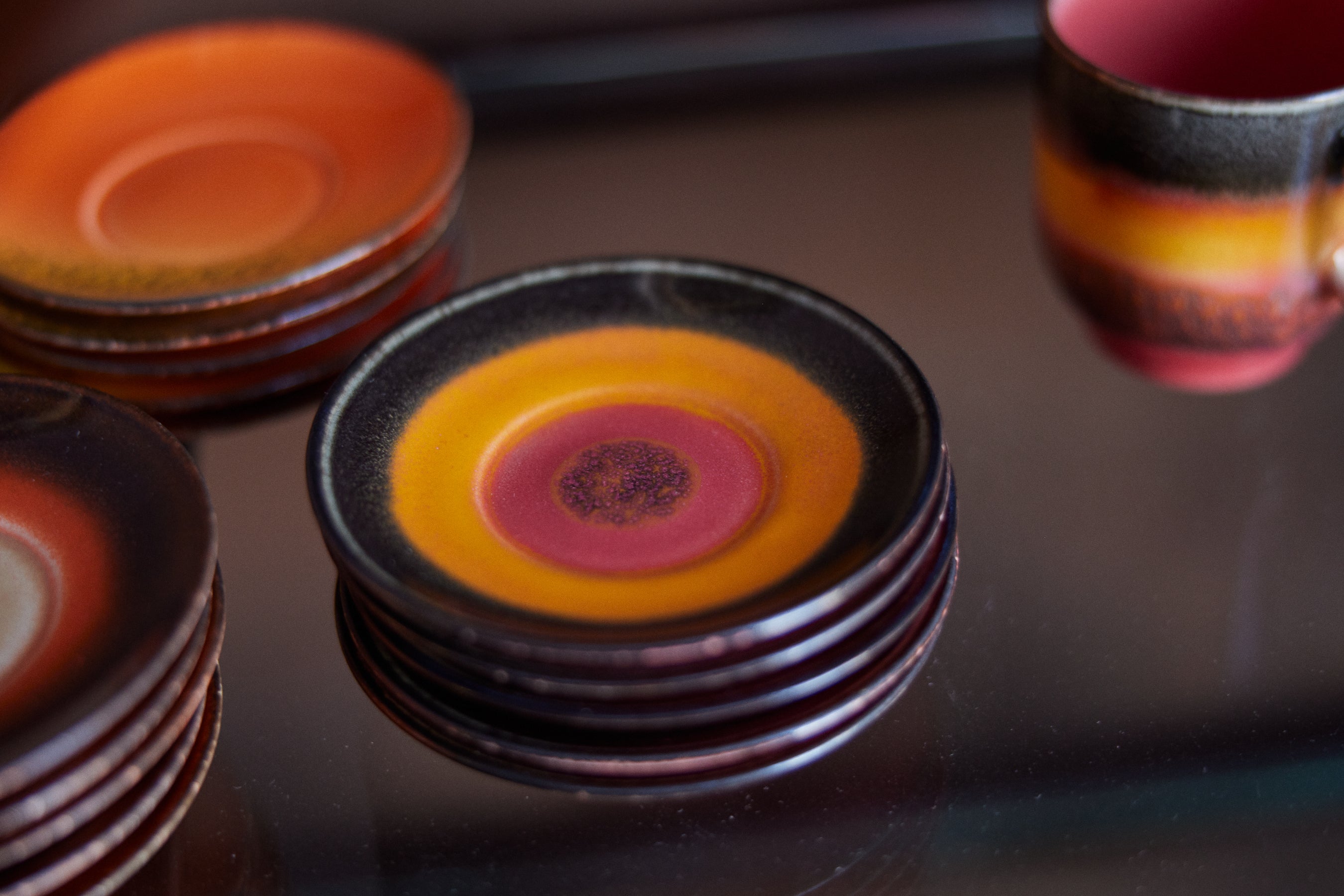 70s ceramics: saucer slow roast