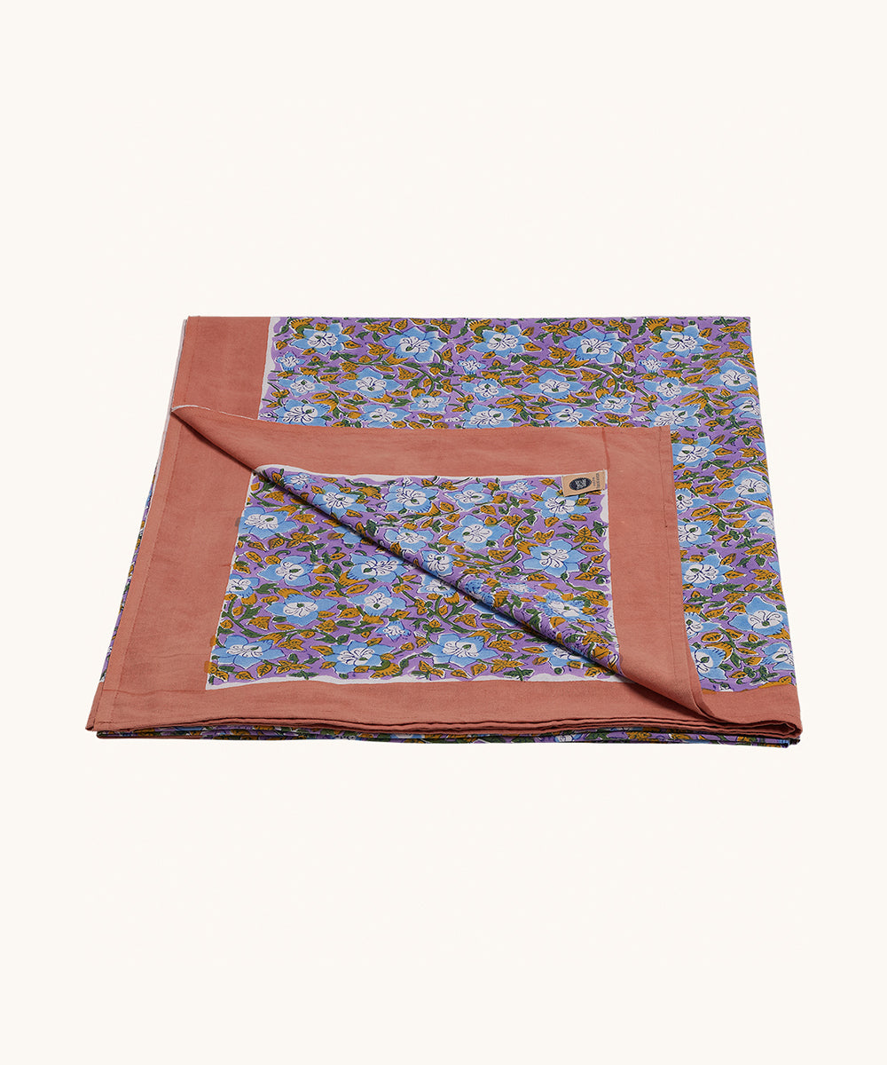 Alyssa - Plaid in draagtas