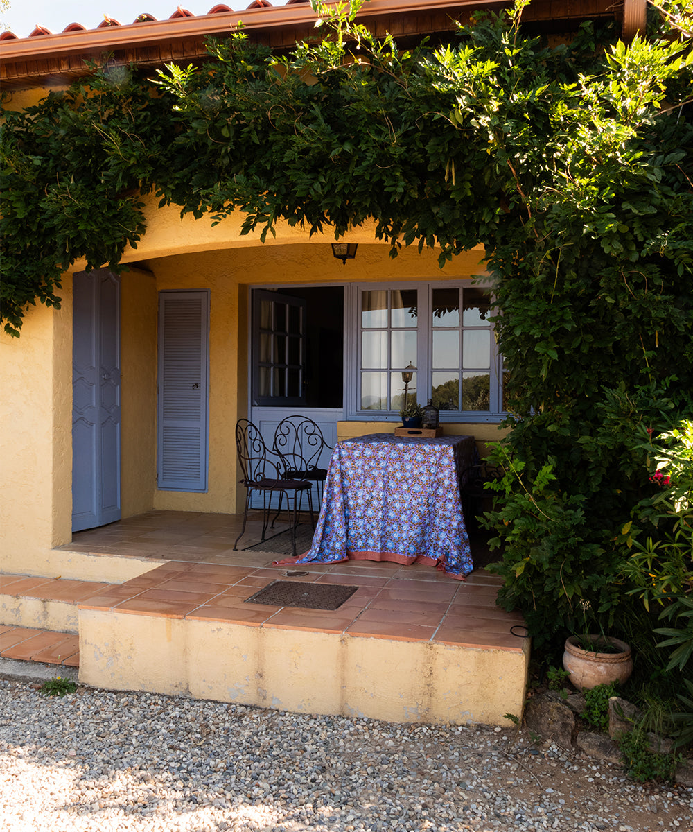 Alyssa - Plaid in draagtas