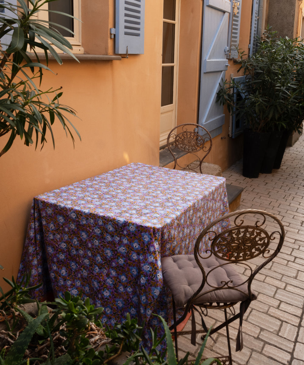 Alyssa - Plaid in draagtas