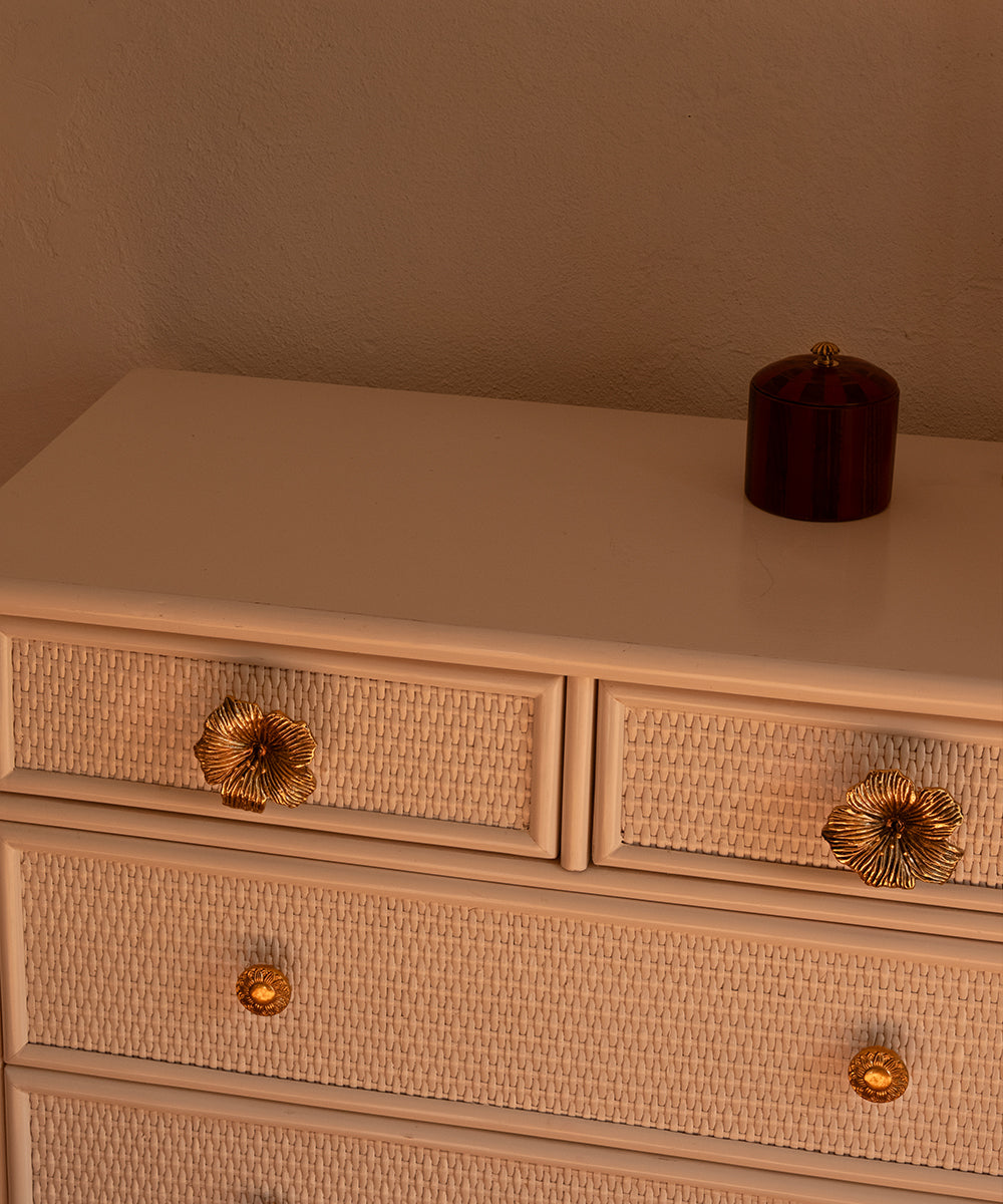Hailey Hibiscus Knob