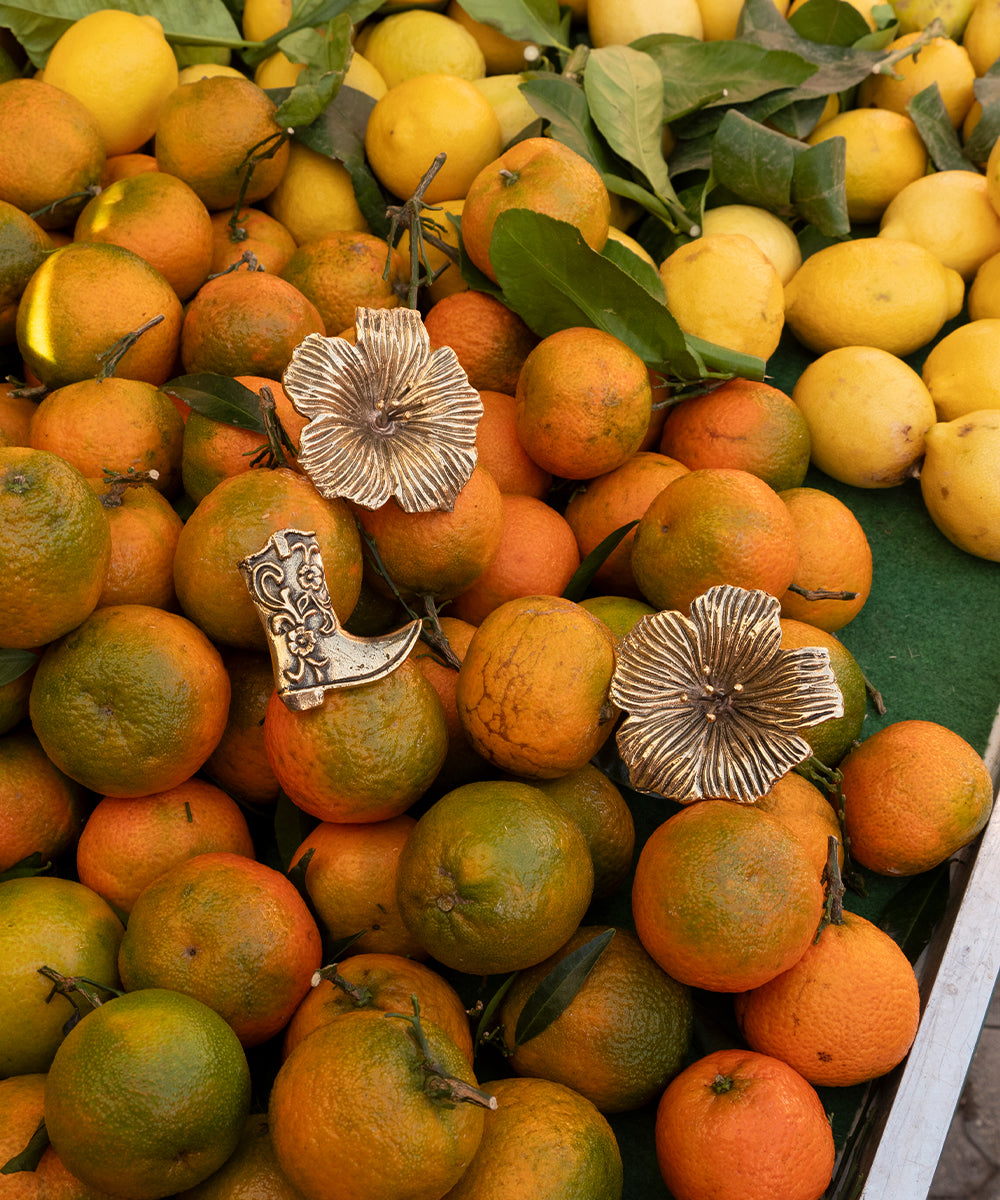 Hailey Hibiscus Knob