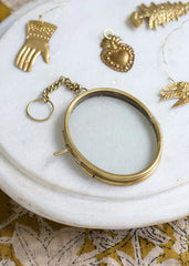 Photo frame oval