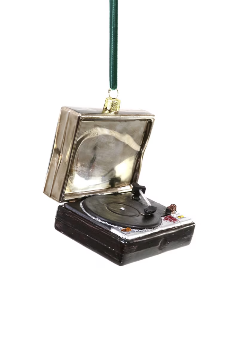 VINTAGE TURNTABLE RECORD PLAYER