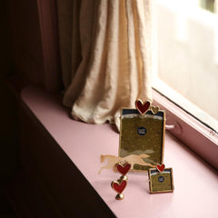 Pyar Heart Card Holder