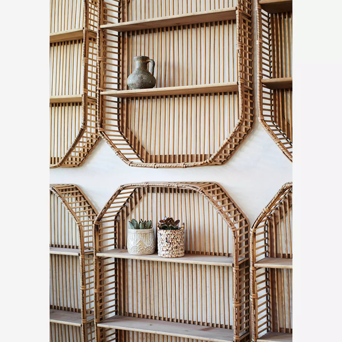 Rectangular bamboo shelf